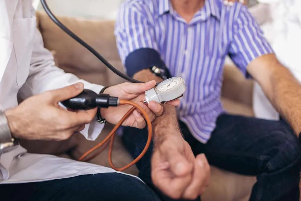 El paciente Hipertenso y sus consideraciones en odontología