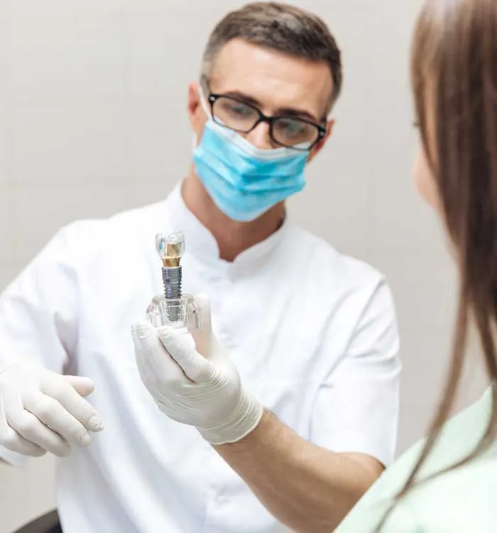 ¿Qué beneficios tiene mantener tus implantes limpios? ¿Qué beneficios tiene mantener tus implantes limpios?
