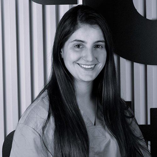 Dra. Patricia Freire
